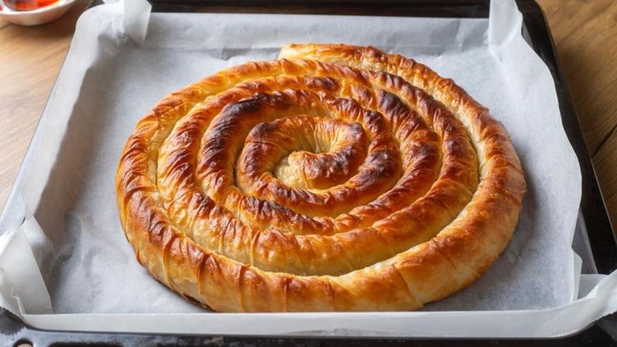 Altın sarısı, çıtır çıtır börek yapmanın 7 püf noktası!