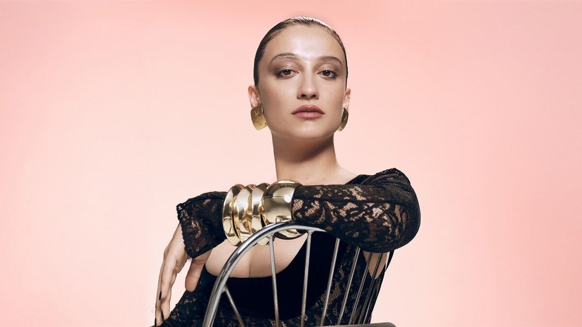 Melike Şahin'den doğallık mesajı!