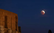 Yılın ilk Kanlı Ay tutulması! İşte 6 ay sürecek etkileri