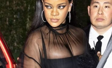 Rihanna kızıyla partide!