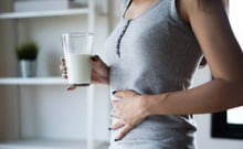 Laktoz intoleransı ile yaşamak: Belirtiler ve çözüm önerileri