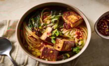 Evde Asya mutfağı: Lezzetli tofulu noodle