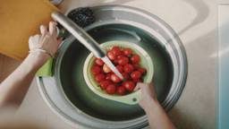 Sadece su yetmez: Meyve ve sebzeler nasıl yıkanmalı?