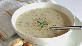 İçinizi sıcacık yapacak, muhteşem tadıyla da başınızı döndürecek: Kremalı mantar çorbası