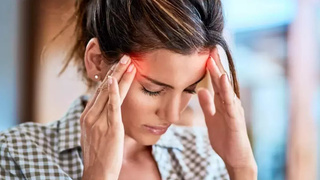 Baş ağrısı neden kaynaklanır? Geçirmek için doğal yollar nelerdir