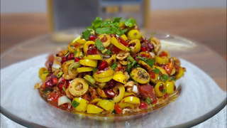Akdeniz mutfağından: Sumaklı zeytin salatası ile sofranıza renk katın
