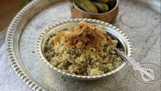 Hem besleyici hem lezzetli: Mercimekli bulgur pilavı