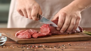 Koyun etini kokusuz pişirmenin püf noktaları